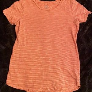 old navy short sleeve shirt